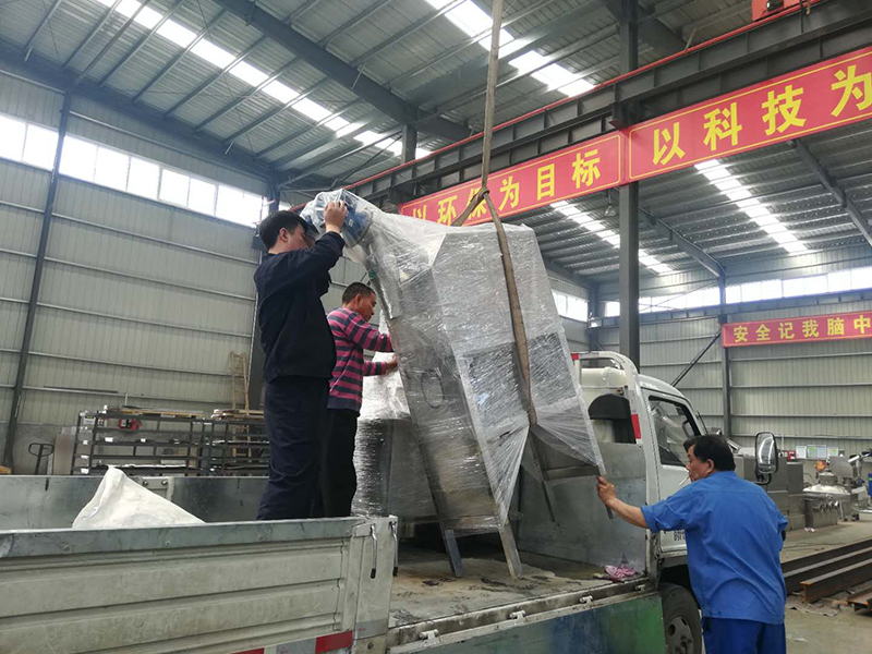 油水分離器發(fā)貨