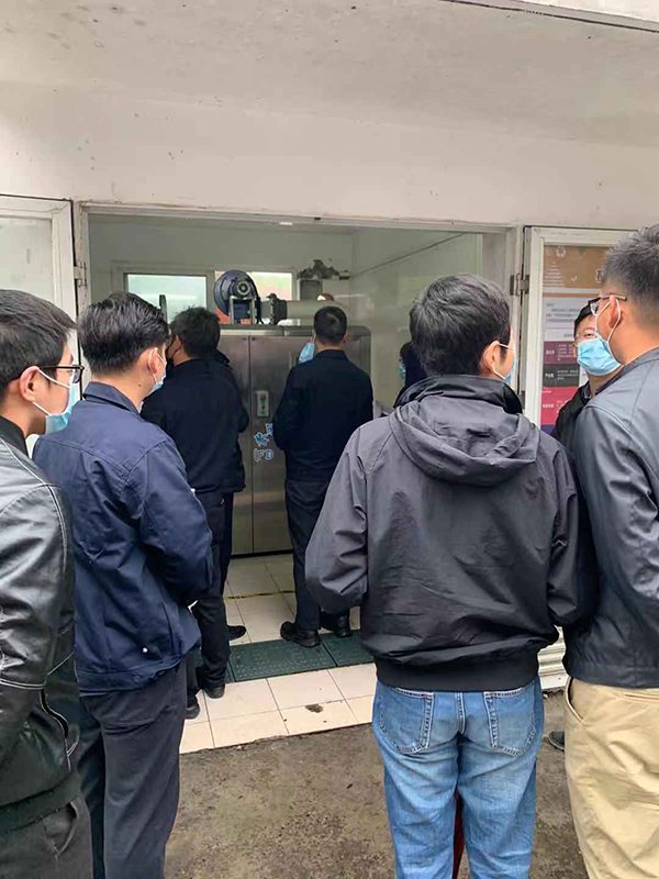 餐廚垃圾處理設(shè)備